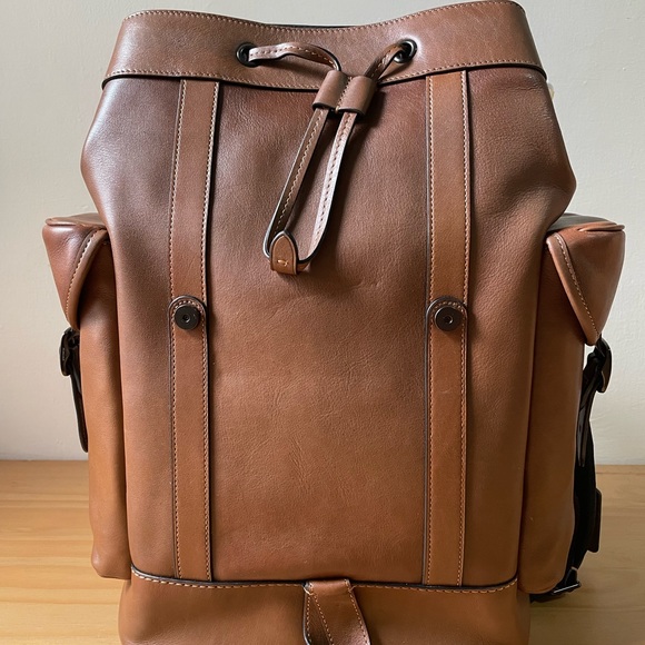 Coach Hike Backpack - Picture 4 of 11